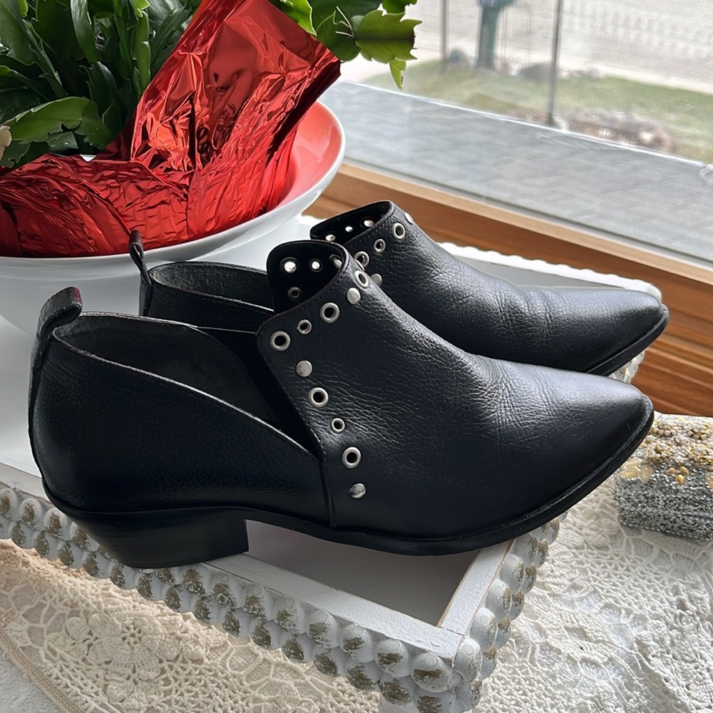 Rebecca Minkoff black leather booties - Picture 2 of 9